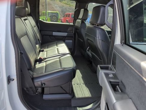 Used 2025 Ford F150 Lariat w/ Equipment Group 501A Mid AWD/4WD image 21