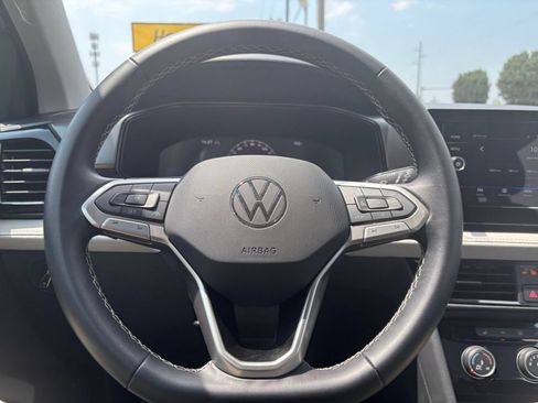 Used 2026 Volkswagen Taos S AWD/4WD image 25