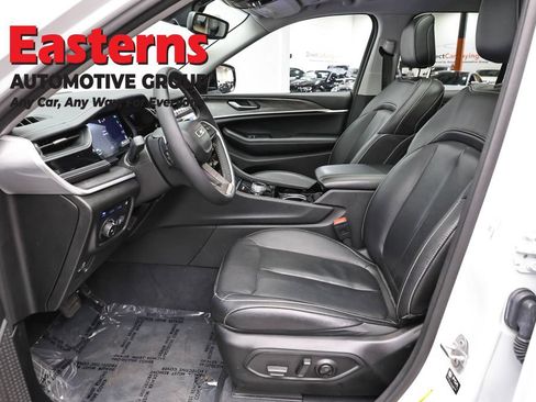 Used 2022 Jeep Grand Cherokee Limited 4xe AWD/4WD image 14