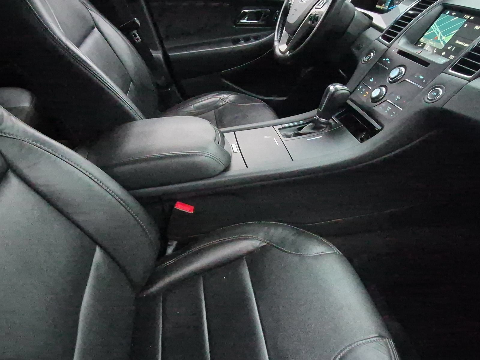 Used 2016 Ford Taurus SEL w/ Equipment Group 201A AWD/4WD image 21