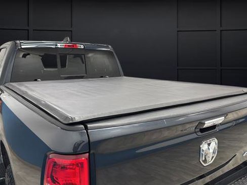 Used 2019 RAM 1500 Big Horn AWD/4WD image 9