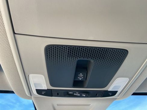 Used 2024 Honda CR-V EX image 43