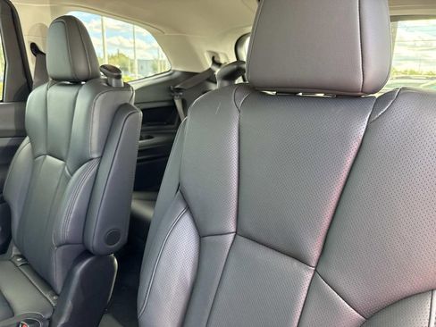 New 2025 Subaru Ascent Bronze Edition AWD/4WD image 13