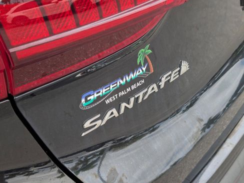 Used 2023 Hyundai Santa Fe SEL w/ Premium Package AWD/4WD image 34