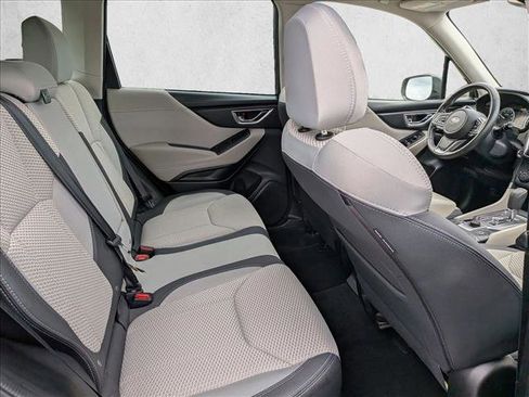 Certified 2022 Subaru Forester Premium image 26