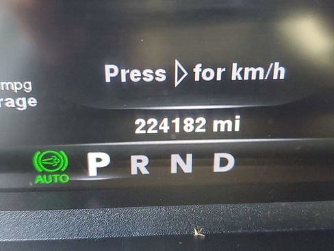 Used 2014 RAM 2500 Laramie AWD/4WD image 32