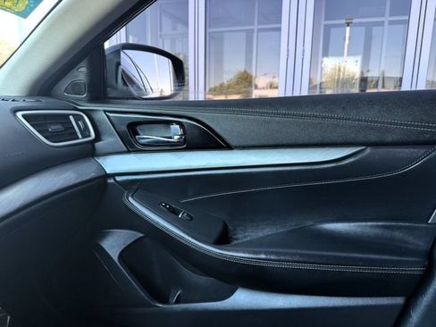 Used 2016 Nissan Maxima 3.5 SL FWD image 31