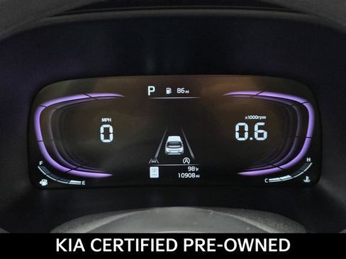 Certified 2025 Kia Soul LX FWD image 30