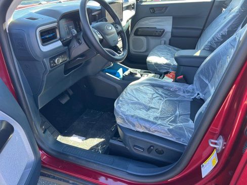 New 2025 Ford Maverick XLT w/ XLT Luxury Package image 7