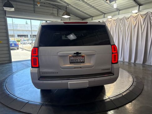 Used 2019 Chevrolet Suburban Premier AWD/4WD image 5