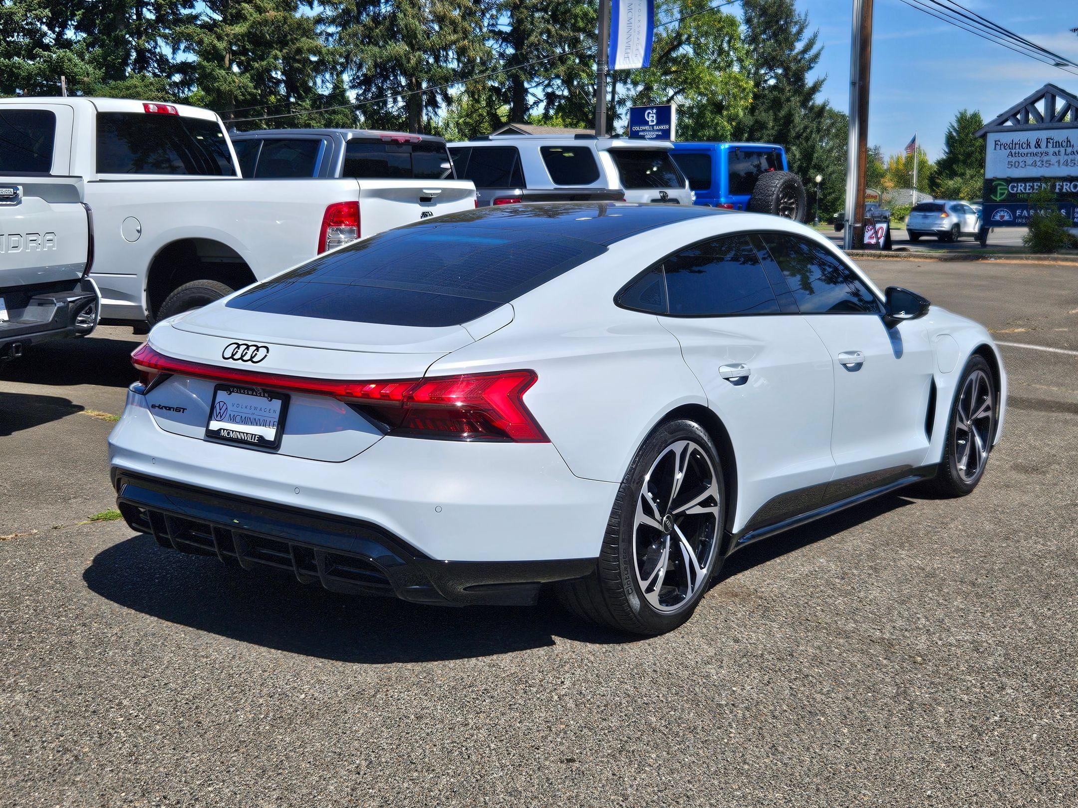 Used 2024 Audi e-tron GT Premium Plus AWD/4WD image 5