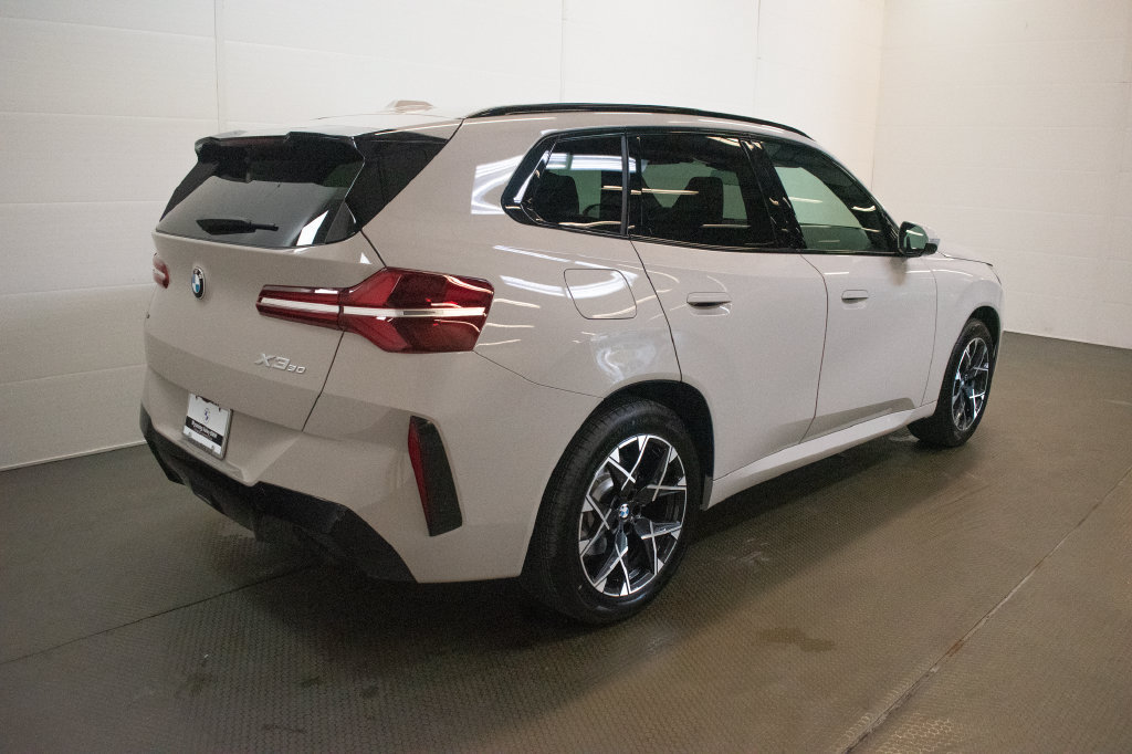 New 2026 BMW X3 xDrive30i w/ Premium Package AWD/4WD image 4