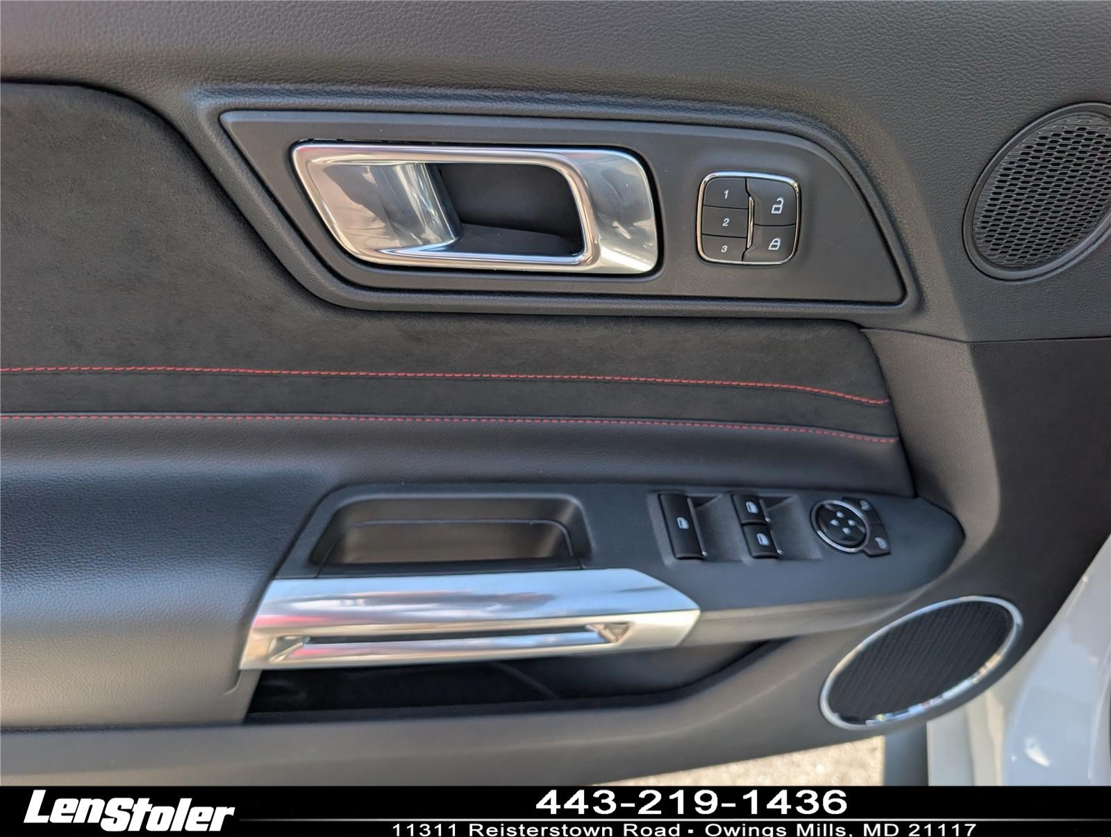 Used 2019 Ford Mustang GT Premium w/ Equipment Group 401A RWD image 20