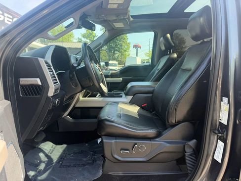 Used 2017 Ford F450 Lariat w/ Lariat Ultimate Package AWD/4WD image 12