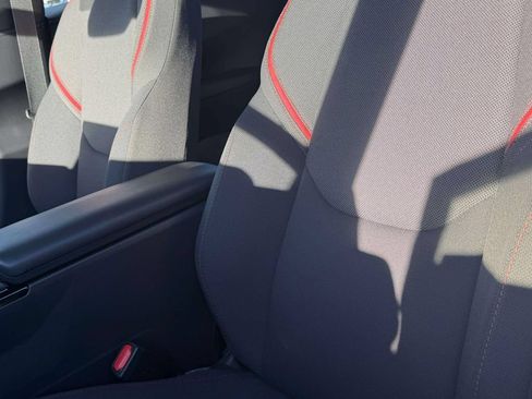 Certified 2023 Toyota Prius Prime FWD image 28