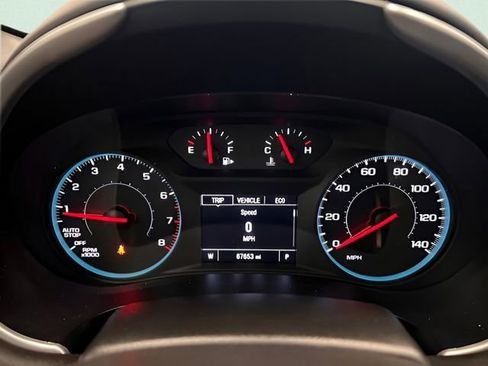 Used 2022 Chevrolet Malibu LT FWD image 15