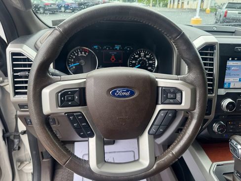 Used 2018 Ford F150 King Ranch w/ Equipment Group 601A Luxury AWD/4WD image 15