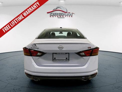 New 2026 Nissan Altima 2.5 SR FWD image 15