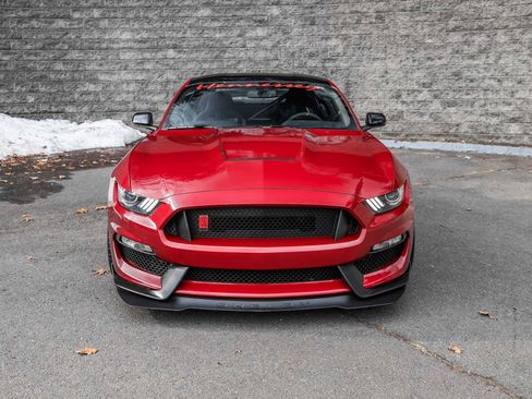 Used 2020 Ford Mustang Shelby GT350R w/ GT350R Equipment Group 920A image 3