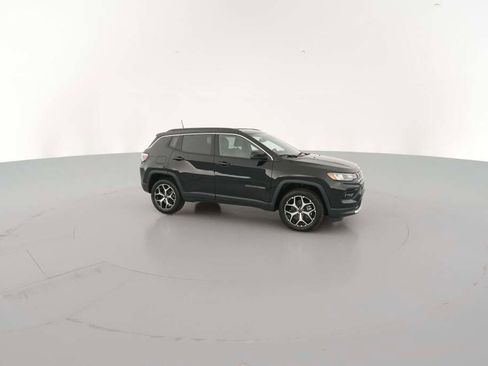 New 2026 Jeep Compass Limited image 15
