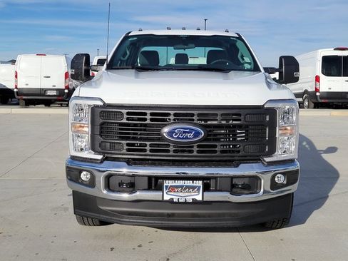New 2026 Ford F250 XL w/ XL Chrome Package image 5