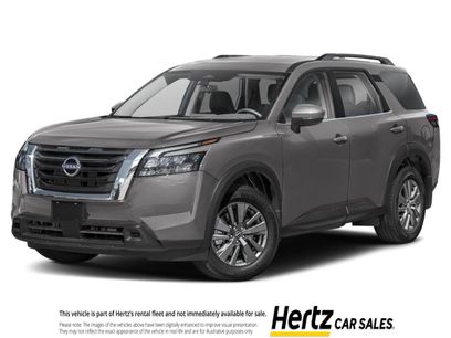 Used 2025 Nissan Pathfinder SV