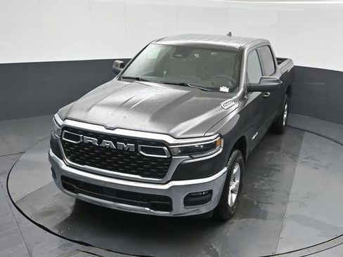New 2026 RAM 1500 4x4 Crew Cab image 34