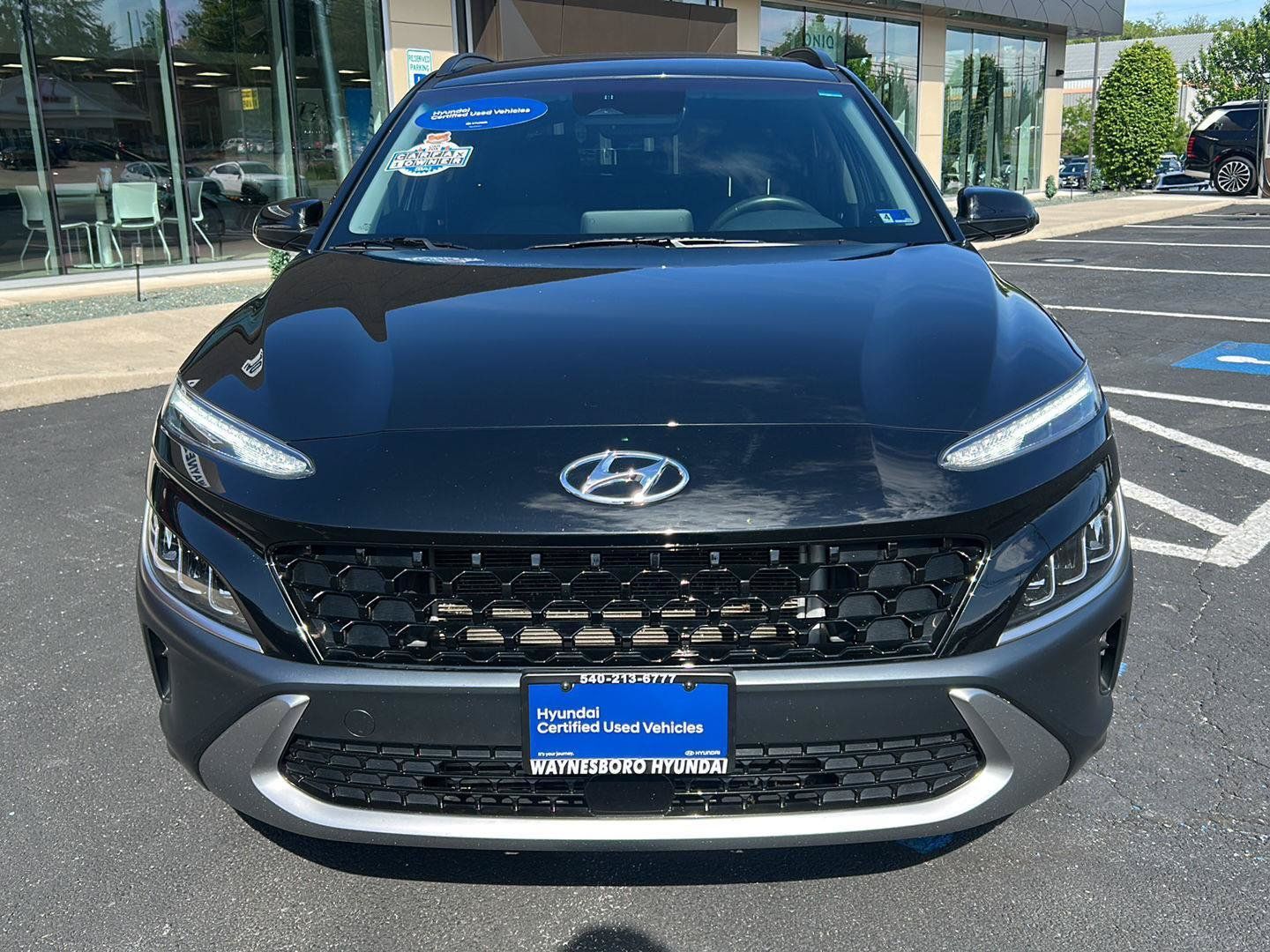 Certified 2023 Hyundai Kona Limited FWD image 12