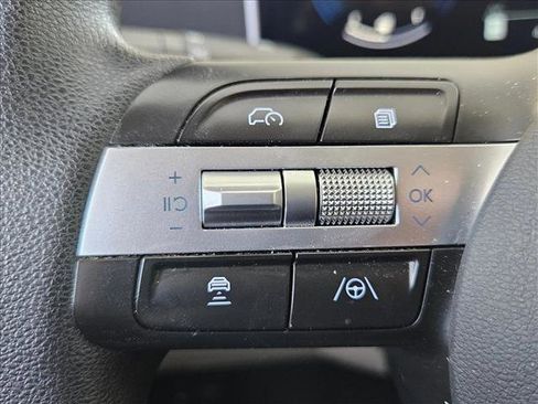 Used 2025 Hyundai Tucson SEL image 16