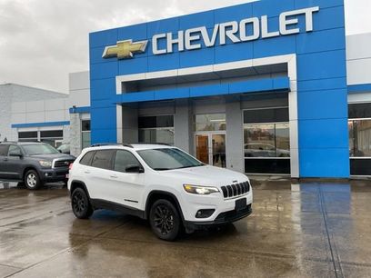 Used 2023 Jeep Cherokee Altitude Lux