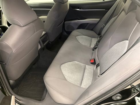 Used 2023 Toyota Camry LE image 15
