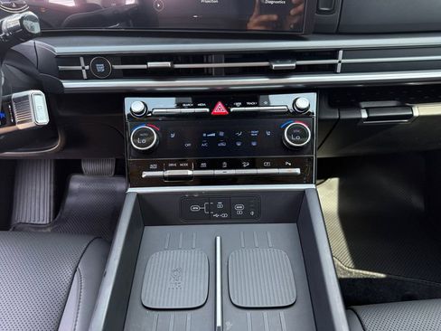New 2025 Hyundai Santa Fe SEL image 11