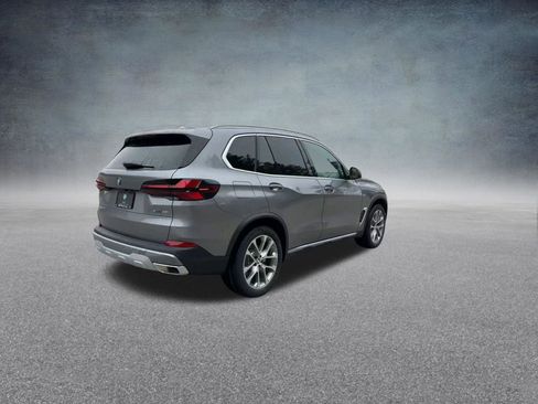 Used 2024 BMW X5 xDrive40i w/ Premium Package image 23