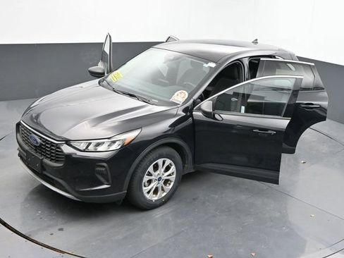 Used 2024 Ford Escape Active image 42