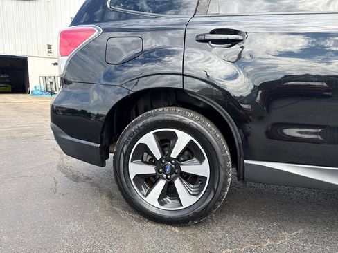 Used 2017 Subaru Forester 2.5i Premium AWD/4WD image 42