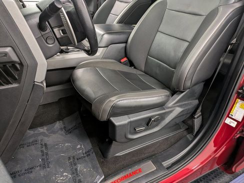 Used 2019 Ford F150 Raptor w/ Equipment Group 802A Luxury image 10