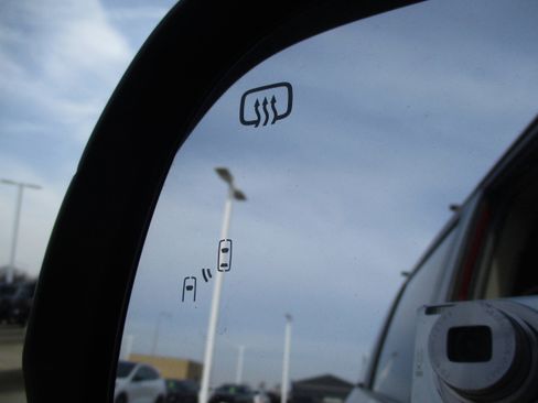 Used 2018 Toyota Sienna XLE Premium image 10