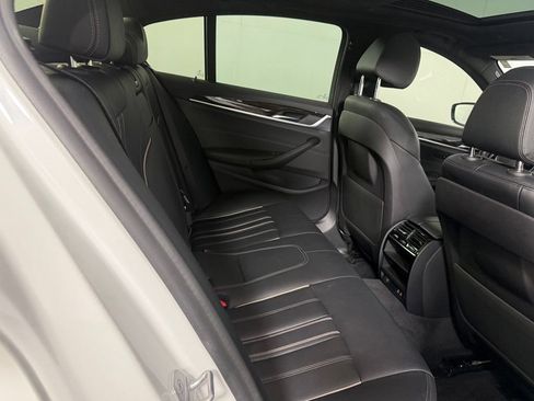 Used 2020 BMW 540i w/ Convenience Package RWD image 17