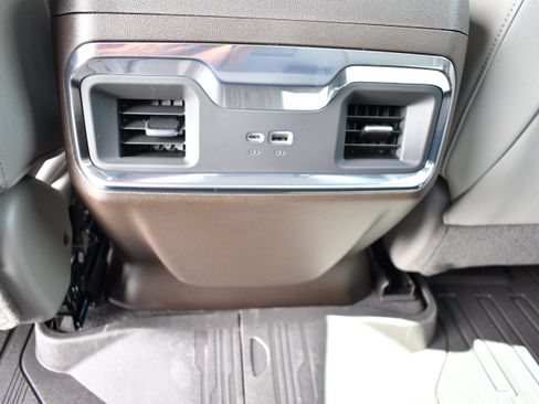 Used 2026 GMC Sierra 1500 SLT w/ SLT Premium Package AWD/4WD image 28
