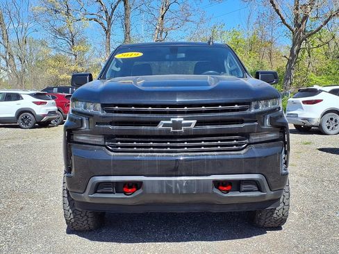Used 2019 Chevrolet Silverado 1500 LT AWD/4WD image 2