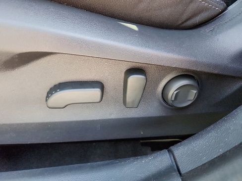 Certified 2025 Subaru Outback Premium image 14