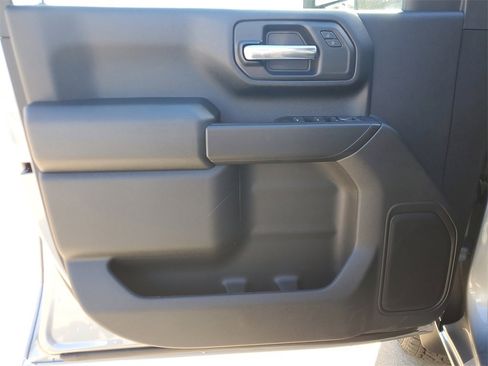 New 2026 Chevrolet Silverado 2500 Custom w/ Custom Value Package image 18