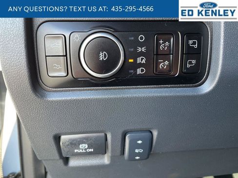 Used 2025 Ford F350 Platinum image 24