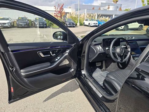 Used 2023 Mercedes-Benz S 500 4MATIC w/ AMG Line image 21
