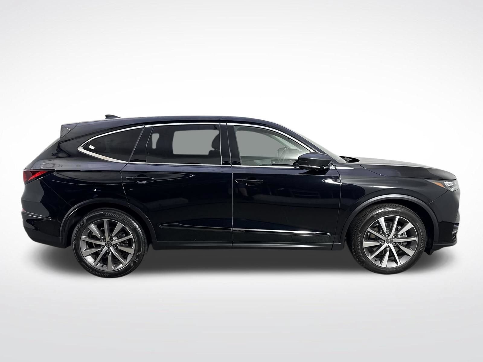 Certified 2025 Acura MDX w/ Technology Package FWD image 38