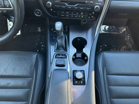 Used 2019 Lexus RX 450h F Sport image 12