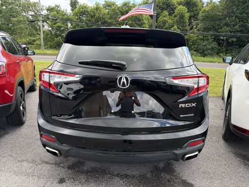 Used 2023 Acura RDX AWD w/ Technology Package image 6