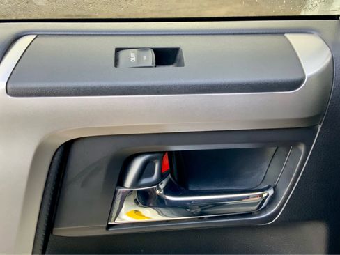 Used 2022 Toyota 4Runner SR5 Premium image 52