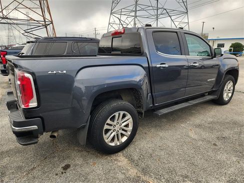 Used 2017 GMC Canyon SLT w/ Driver Alert Package image 5