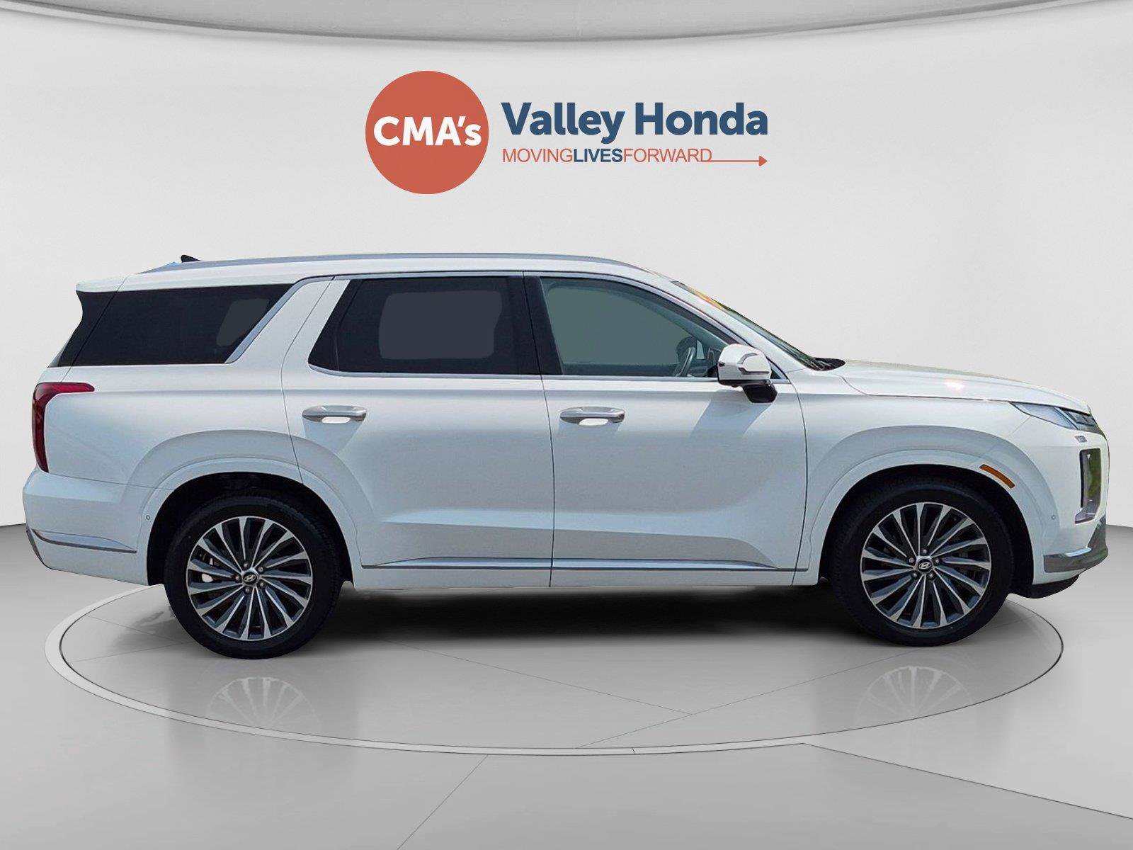 Used 2024 Hyundai Palisade Calligraphy AWD/4WD image 6